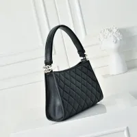 $88.00 USD Chanel AAA Quality Shoulder Bags For Women #1441140