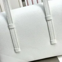 $85.00 USD Chanel AAA Quality Shoulder Bags For Women #1441223