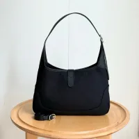 $82.00 USD Gucci AAA Quality Shoulder Bags For Women #1441282