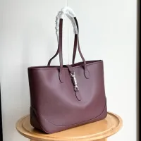 $88.00 USD Gucci AAA Quality Shoulder Bags For Women #1441297