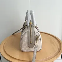 $80.00 USD Gucci AAA Quality Handbags For Women #1441352