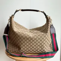 $88.00 USD Gucci AAA Quality Handbags For Women #1441386
