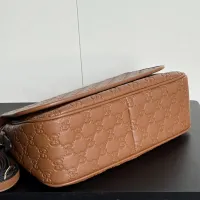 $82.00 USD Gucci AAA Quality Messenger Bags For Women #1441398