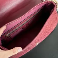 $82.00 USD Gucci AAA Quality Messenger Bags For Women #1441399