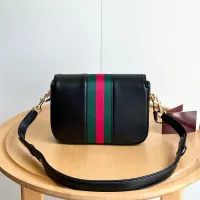 $76.00 USD Gucci AAA Quality Messenger Bags For Women #1441405