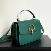 $85.00 USD Gucci AAA Quality Messenger Bags For Women #1441408