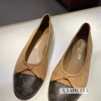$102.00 USD Louis Vuitton Flat Shoes For Women #1441471