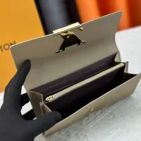 $42.00 USD Louis Vuitton LV Long Wallets #1441517