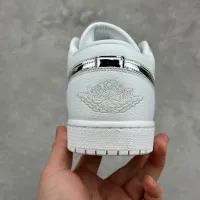 $88.00 USD Air Jordan 1 I For Women #1441559