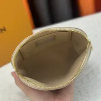 $36.00 USD Louis Vuitton LV Cosmetic Pouches For Women #1441638