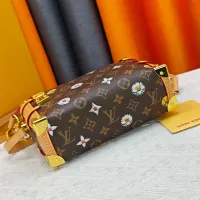 $82.00 USD Louis Vuitton AAA Quality Messenger Bags For Women #1441724