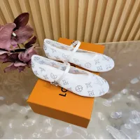 $102.00 USD Louis Vuitton Flat Shoes For Women #1442045