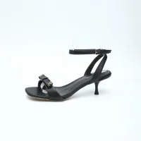 $105.00 USD Louis Vuitton Sandal For Women #1442359