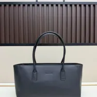 $96.00 USD Chanel AAA Quality Shoulder Bags For Women #1443119