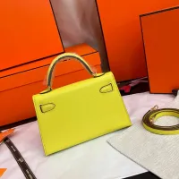 $222.00 USD Hermes AAA Quality Handbags For Women #1443352