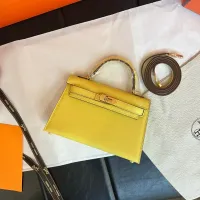 $222.00 USD Hermes AAA Quality Handbags For Women #1443353