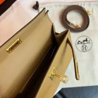 $222.00 USD Hermes AAA Quality Handbags For Women #1443357