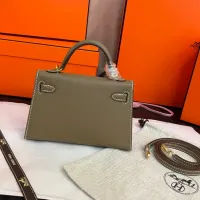 $222.00 USD Hermes AAA Quality Handbags For Women #1443360