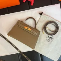 $222.00 USD Hermes AAA Quality Handbags For Women #1443360