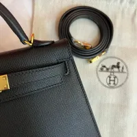 $222.00 USD Hermes AAA Quality Handbags For Women #1443365