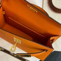 $222.00 USD Hermes AAA Quality Handbags For Women #1443376