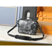 $60.00 USD Louis Vuitton Messenger Bags For Unisex #1443693