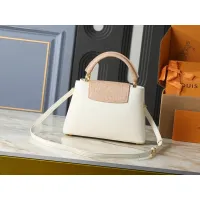 $92.00 USD Louis Vuitton AAA Quality Handbags #1443711