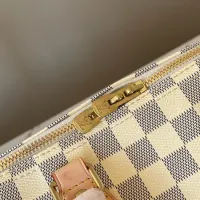 $150.00 USD Louis Vuitton AAA Quality Handbags For Women #1443778