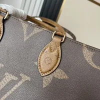 $135.00 USD Louis Vuitton AAA Quality Handbags For Women #1443822