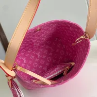 $170.00 USD Louis Vuitton AAA Quality Messenger Bags For Women #1443831
