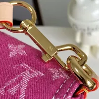 $182.00 USD Louis Vuitton AAA Quality Messenger Bags For Women #1443833