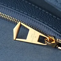 $210.00 USD Louis Vuitton AAA Quality Shoulder Bags For Women #1443843