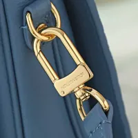 $225.00 USD Louis Vuitton AAA Quality Messenger Bags For Women #1443844
