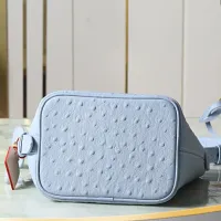 $215.00 USD Louis Vuitton AAA Quality Messenger Bags For Women #1443849