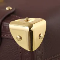 $235.00 USD Louis Vuitton AAA Quality Messenger Bags For Women #1443854