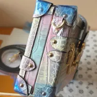 $170.00 USD Louis Vuitton AAA Quality Messenger Bags For Women #1443938
