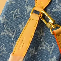 $128.00 USD Louis Vuitton AAA Quality Messenger Bags For Women #1443941