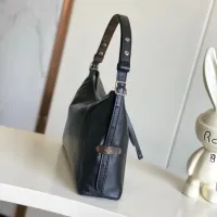 $182.00 USD Louis Vuitton AAA Quality Shoulder Bags For Women #1443958