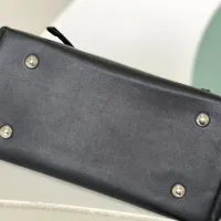 $195.00 USD Louis Vuitton AAA Quality Shoulder Bags For Women #1443959