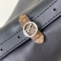 $202.00 USD Louis Vuitton AAA Quality Shoulder Bags For Women #1443963