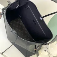 $202.00 USD Louis Vuitton AAA Quality Shoulder Bags For Women #1443963