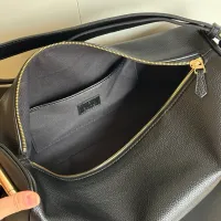 $82.00 USD Gucci AAA Quality Shoulder Bags For Women #1444064