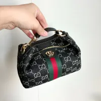 $68.00 USD Gucci AAA Quality Messenger Bags For Women #1444084