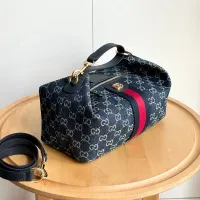 $72.00 USD Gucci AAA Quality Messenger Bags For Women #1444089