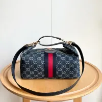 $72.00 USD Gucci AAA Quality Messenger Bags For Women #1444089