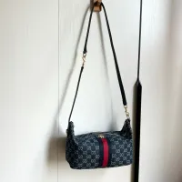 $72.00 USD Gucci AAA Quality Messenger Bags For Women #1444089
