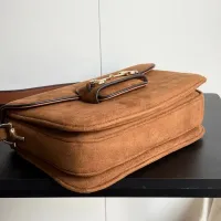 $82.00 USD Gucci AAA Quality Messenger Bags For Women #1444127