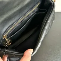 $85.00 USD Gucci AAA Quality Messenger Bags For Women #1444140