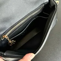$85.00 USD Gucci AAA Quality Messenger Bags For Women #1444141