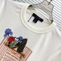 $82.00 USD Louis Vuitton LV T-Shirts Short Sleeved For Women #1444370